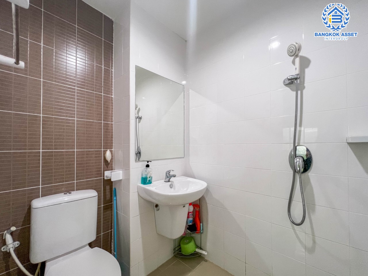 ทาวน์เฮ้าส์มือสองย่านนครปฐม ม.พฤกษาทาวน์เน็กซ์ ปิ่นเกล้า-พุทธมณฑลสาย4 บนเนื้อที่ 16 ตร.ว. ฟังก์ชัน 3 ห้องนอน 2 ห้องน้ำ 1 ที่จอดรถ เดินทางสะดวก บนทำเลเชื่อมต่อถ.พุทธมณฑลสาย4, ถ.บรมราชชนนี, ถ.เพชรเกษม ใกล้ ม.มหิดล และเซ็นทรัลศาลายา